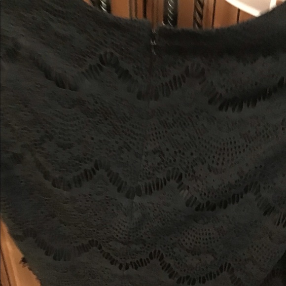 2 pc set Express top skirt lady girl size XSmall 0 black lacy EUC outfit dress - Picture 11 of 16